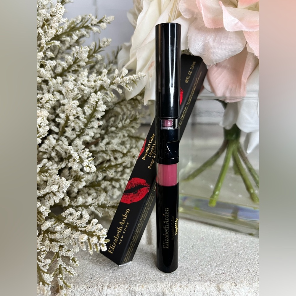 NIB - Elizabeth Arden - Beautiful Color Liquid Lip - Shade Casual
